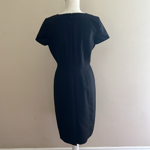 Brooks Brothers Wool Sheath Black Dress Size: 6 - Picture 10 of 16